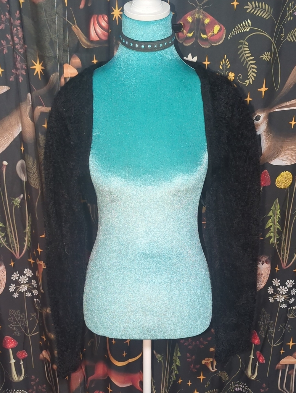 Killstar Fuzzy Shrug